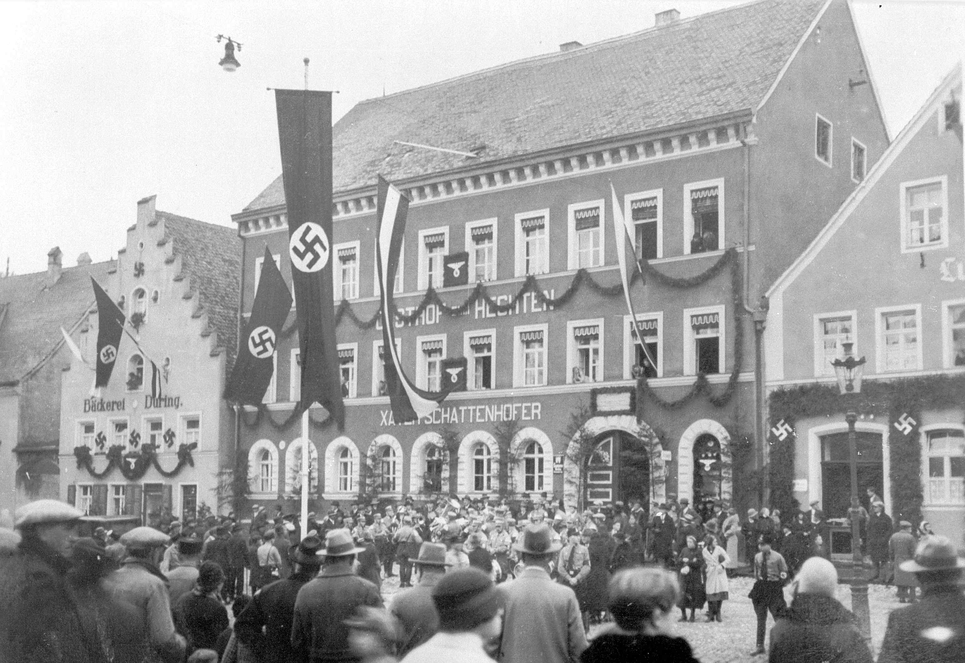 002 Untere Marktstraße, Gasthaus Zum Hechten